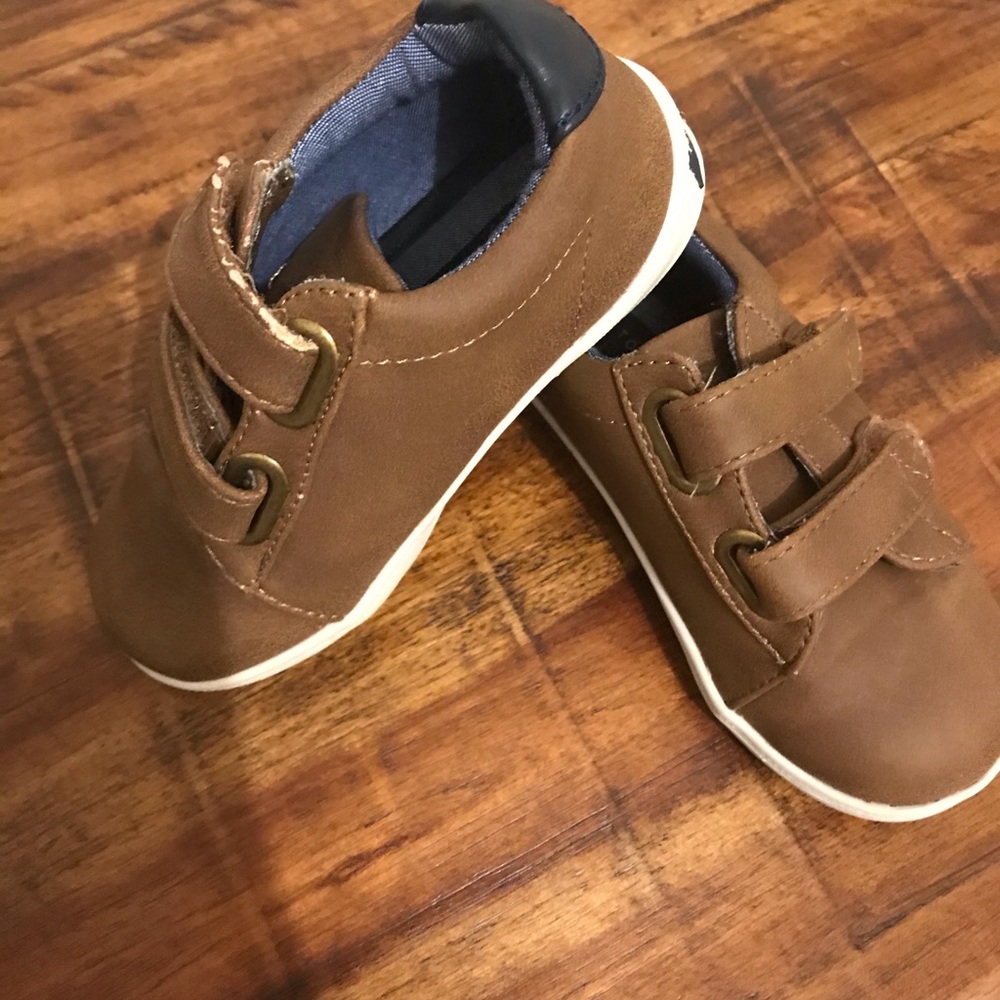 Boys Tommy Hilfiger casual shoes